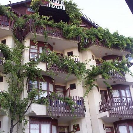 Neptun Hotel Side Exterior photo